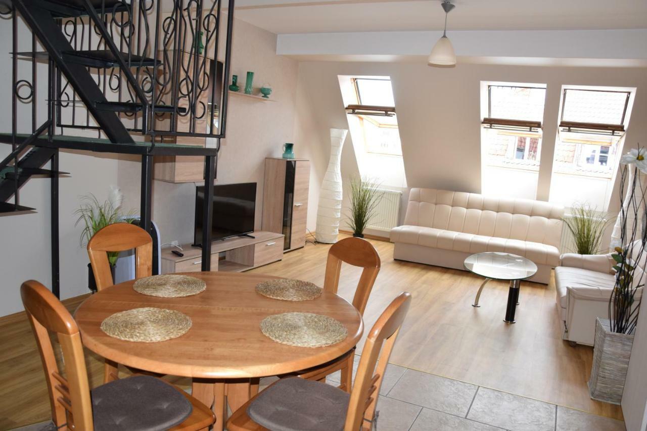 Apartament Przy Wysokiej Bramie Olsztyn (Warmian-Masurian)